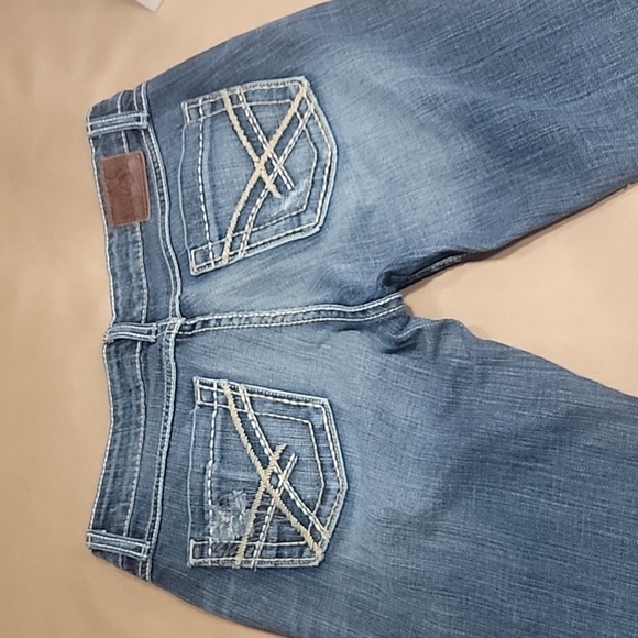 BKE, Sabrina Boot Jeans, Size 28W x 31.5 L, Low Rise, Distressed.  EUC - Picture 9 of 13